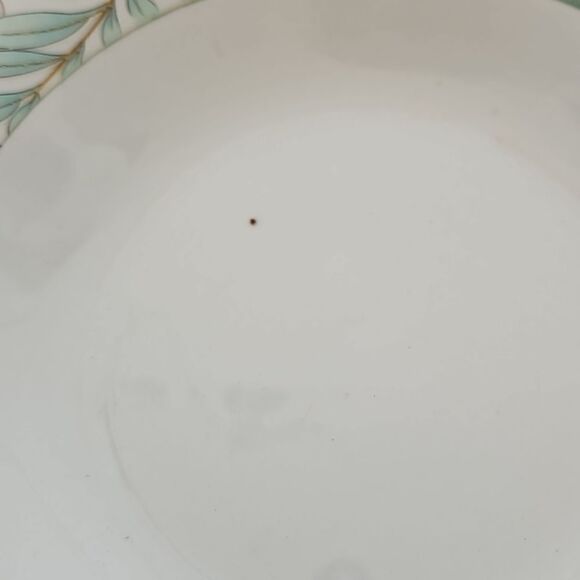 Table D'Hote 16 Pieces Porcelain Dinner Set Dishwasher & Microwave Safe White - Picture 15 of 16